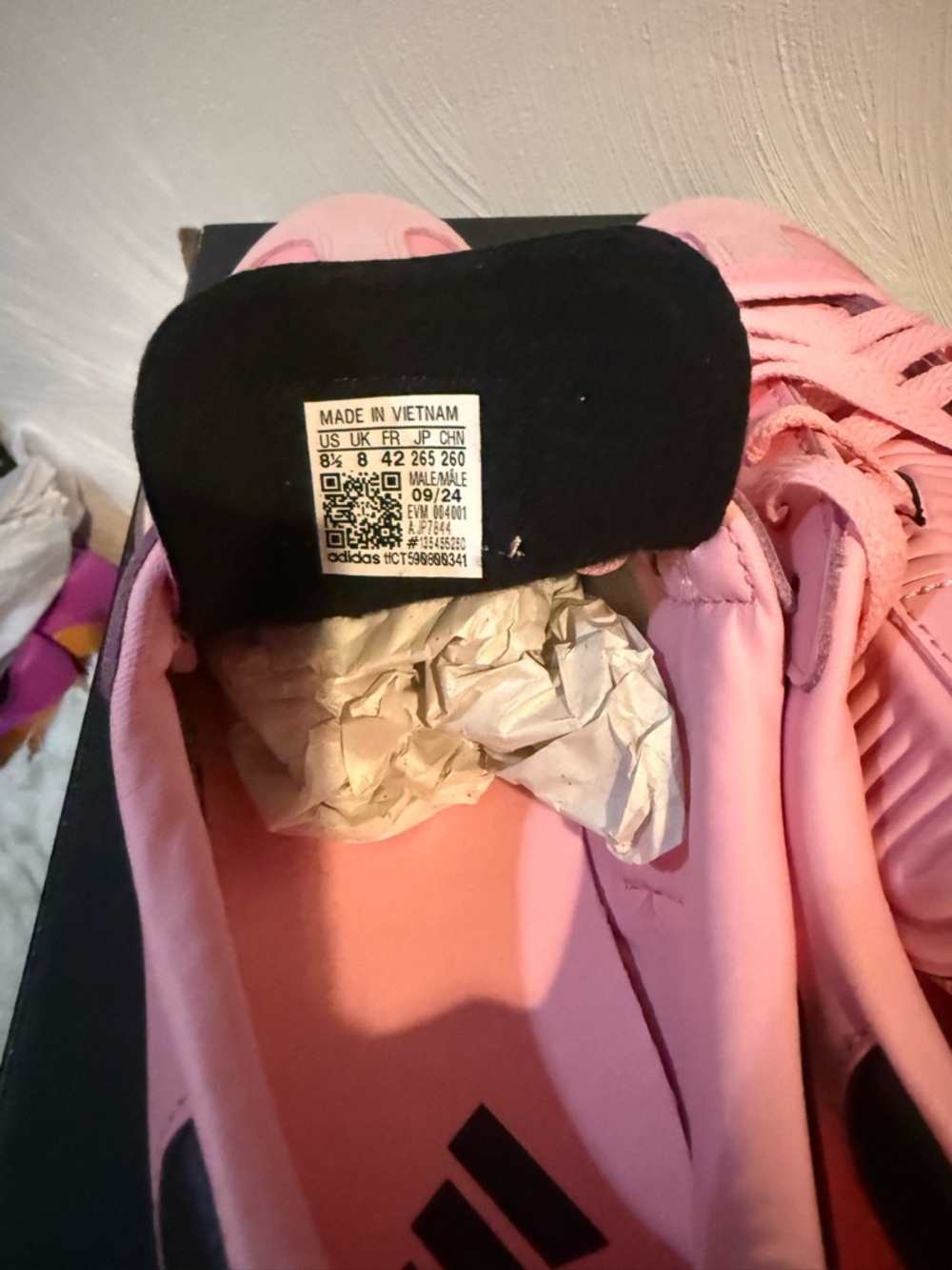 adidas Pink Sneakers with Black Three-Stripes - Picture 4 of 6